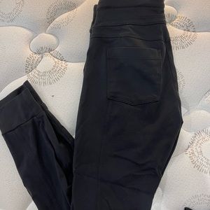 Women’s athleta black joggers